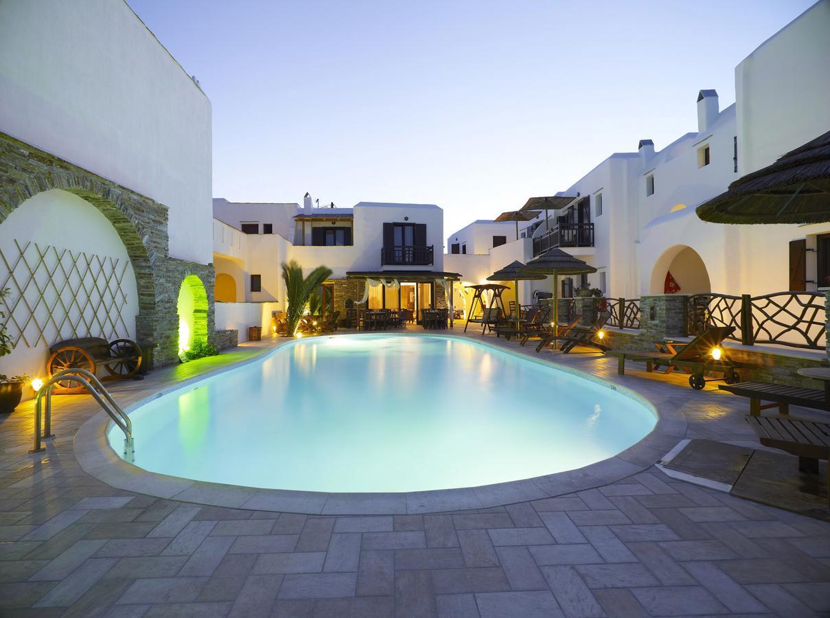 Anemomilos Beach Hotel Agia Anna  Екстериор снимка